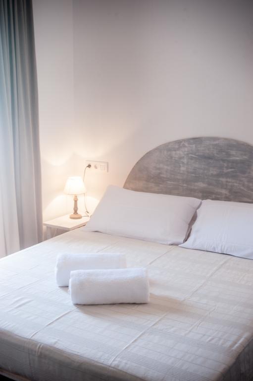 Hostal Bon Sol San Ferrán de ses Roques Værelse billede