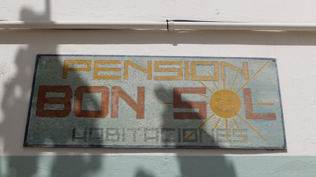 Hostal Bon Sol San Ferrán de ses Roques Eksteriør billede